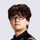 石井一馬
